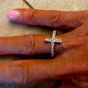 Triple plated crystal cross ring